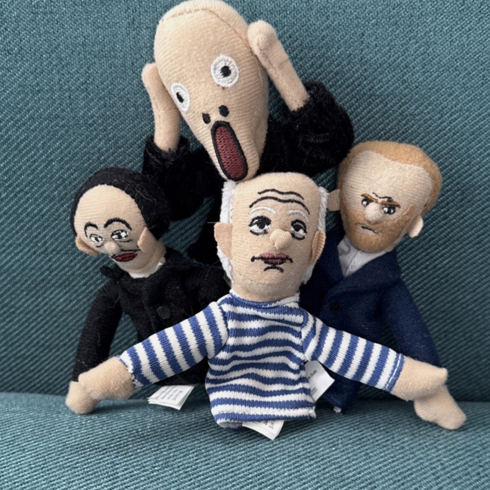 Unemployed Philosophers Guild Artist Finger Puppets Set